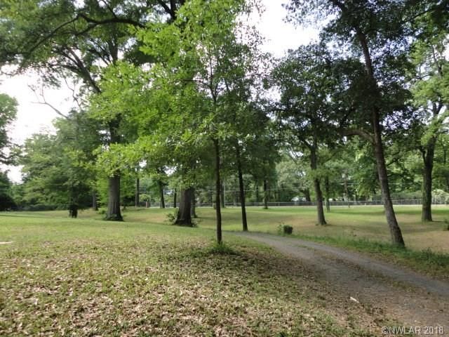 911 Ravendale Dr, Shreveport, LA 71107